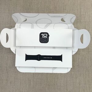 Apple Watch 10 (42MM) - Bundle with 3 Straps